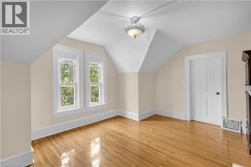 38 Jane Street, Paris, Ontario  N3L 2X7 - Photo 26 - 40845944