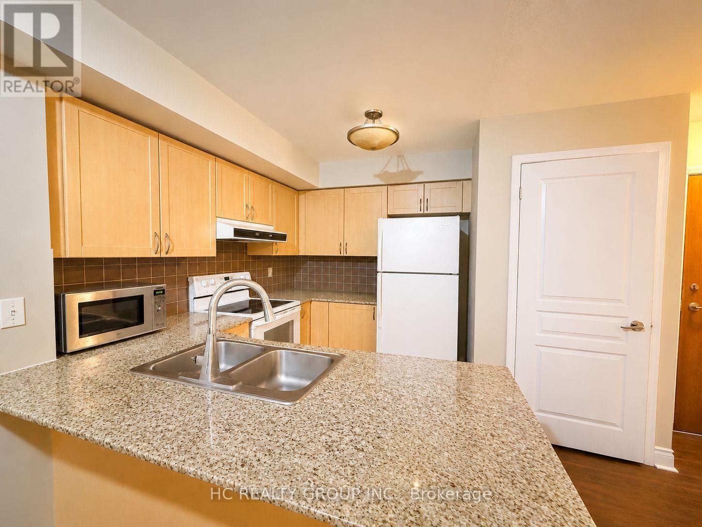 1206 - 75 South Town Centre Boulevard, Markham, Ontario L6G 0B3 - Photo 4 - N13580686
