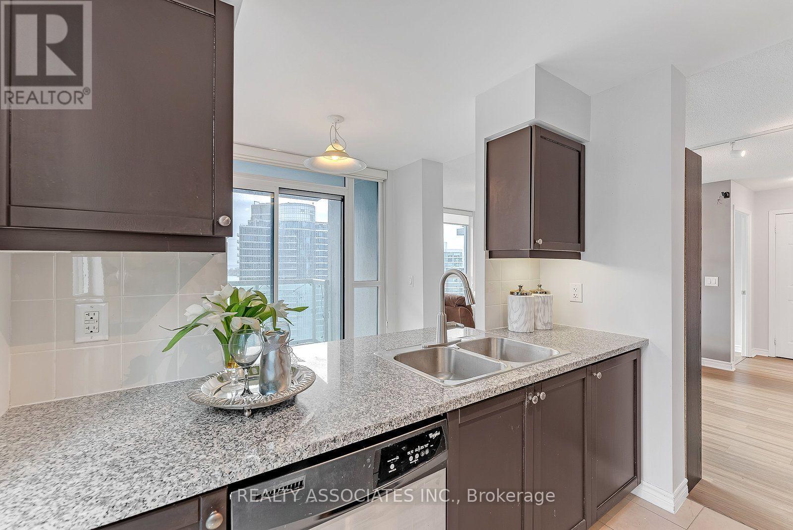 2710 - 19 Grand Trunk Crescent, Toronto, Ontario  M5J 3A3 - Photo 19 - C13560982