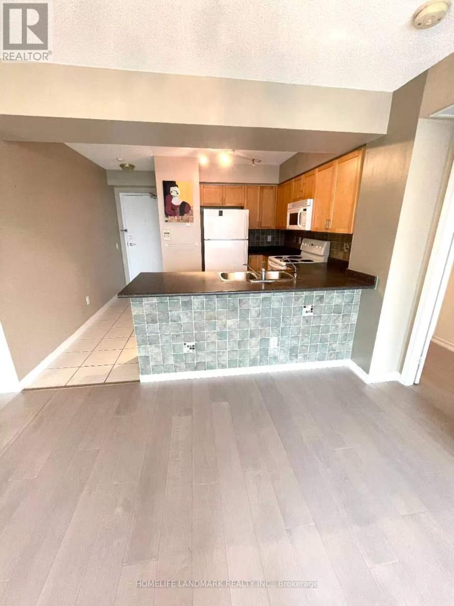 1001 - 28 Harrison Garden Boulevard E, Toronto, Ontario  M2N 7B5 - Photo 8 - C13580748