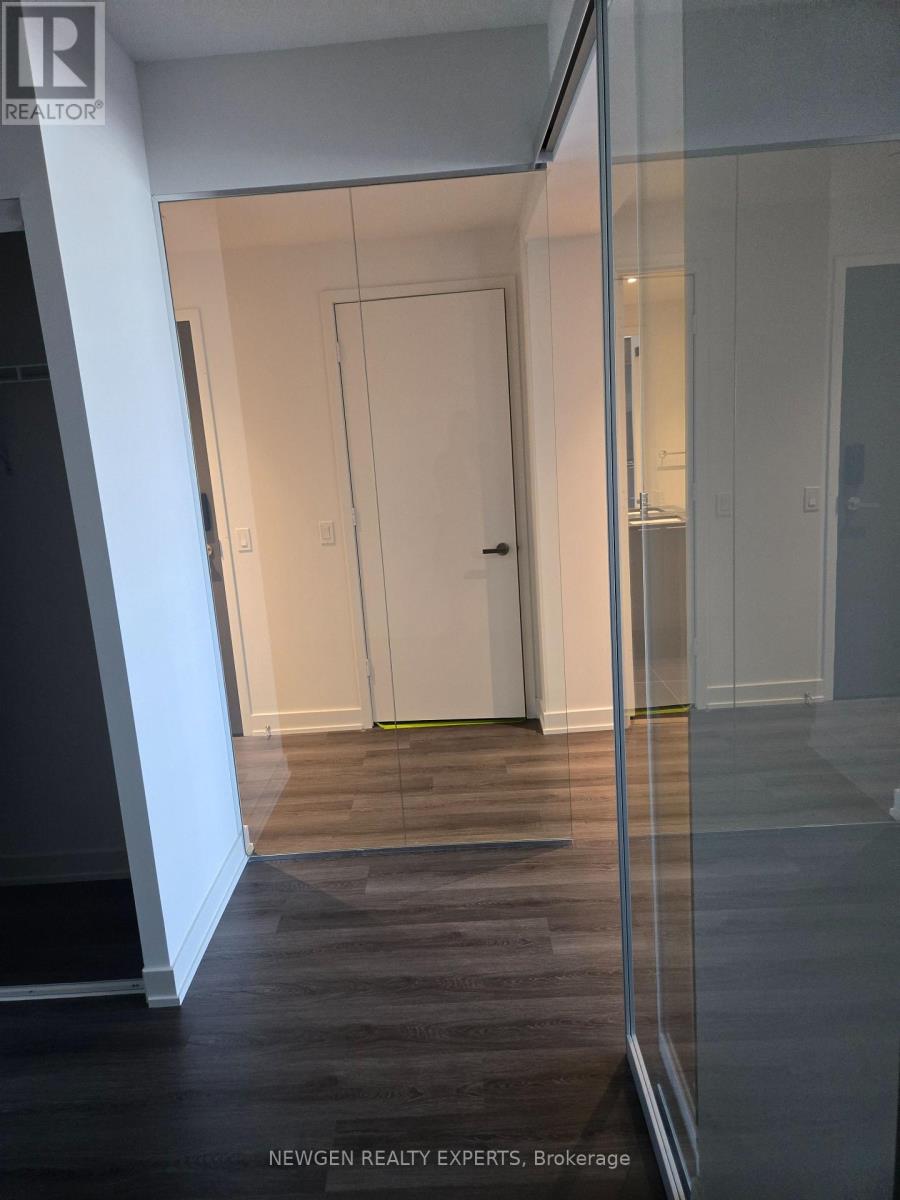 6006 - 448 Burnhamthorpe Road W, Mississauga, Ontario  L5B 0R4 - Photo 6 - W13580714
