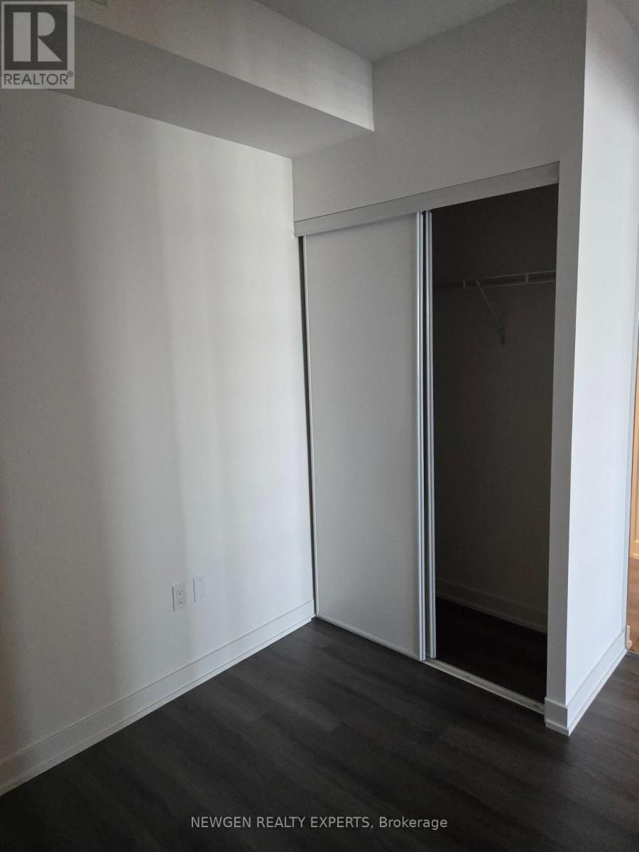 6006 - 448 Burnhamthorpe Road W, Mississauga, Ontario  L5B 0R4 - Photo 8 - W13580714
