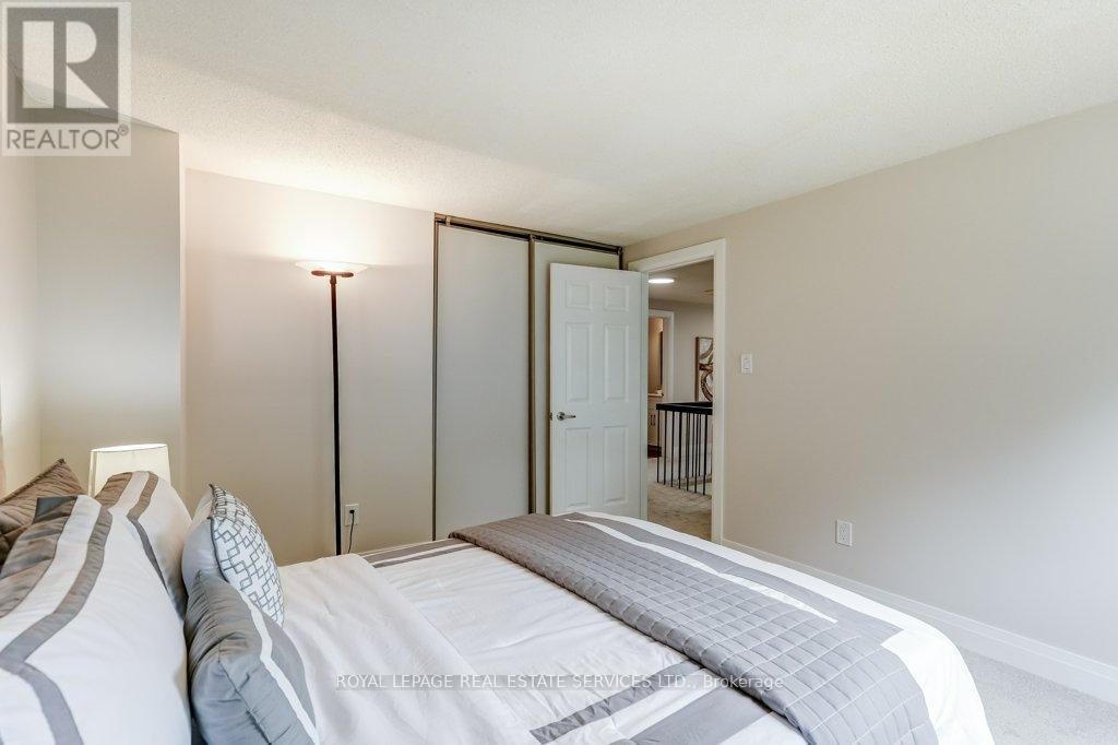 3076 Redstart Drive, Mississauga, Ontario  L5L 2N3 - Photo 32 - W13580738