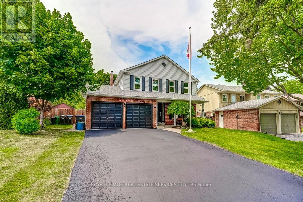 3076 Redstart Drive, Mississauga, Ontario  L5L 2N3 - Photo 4 - W13580738