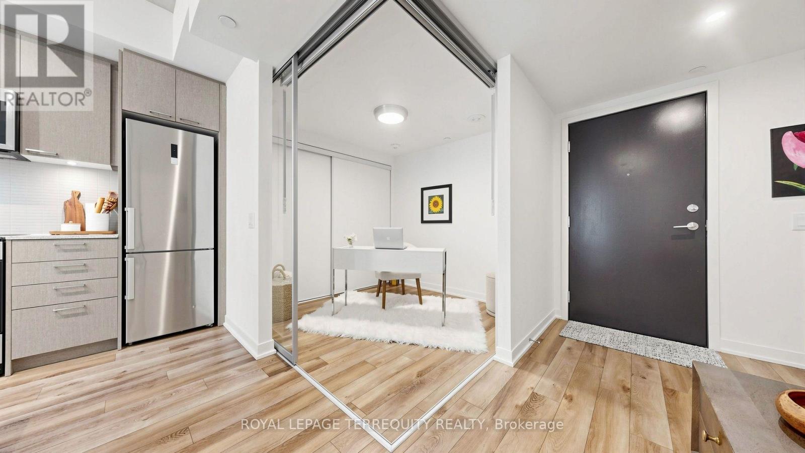 510 - 1808 St Clair Avenue W, Toronto, Ontario  M6N 0C1 - Photo 19 - W13580742