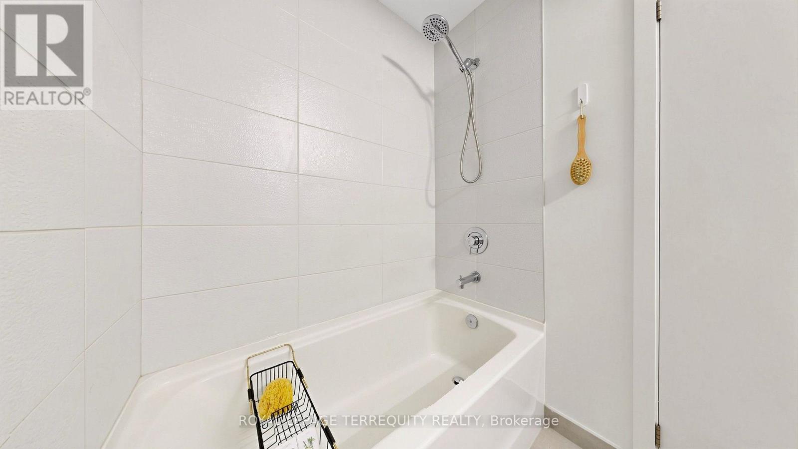 510 - 1808 St Clair Avenue W, Toronto, Ontario  M6N 0C1 - Photo 23 - W13580742