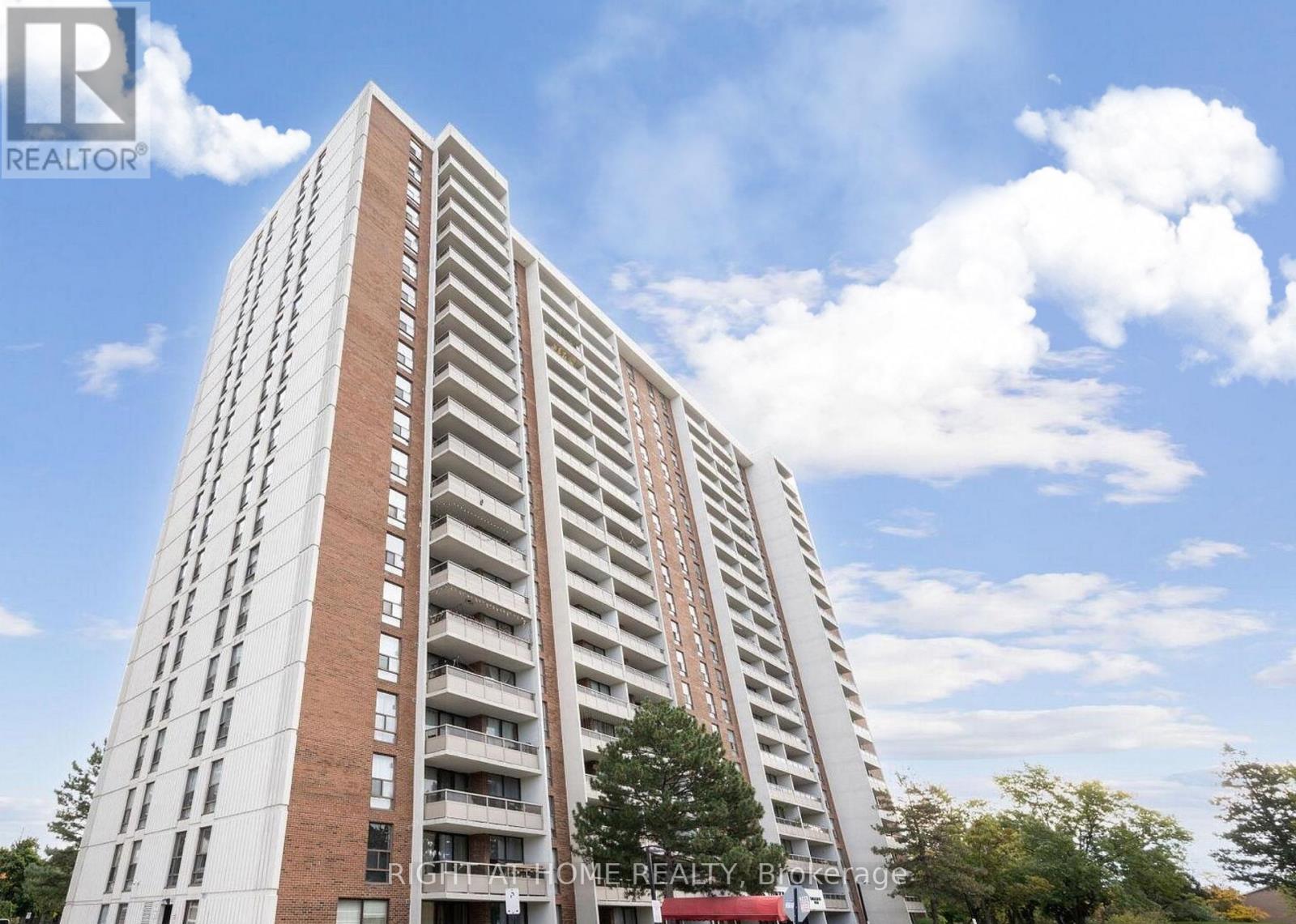 2106 - 4 Kings Cross Road, Brampton, Ontario  L6T 3X8 - Photo 2 - W13580774