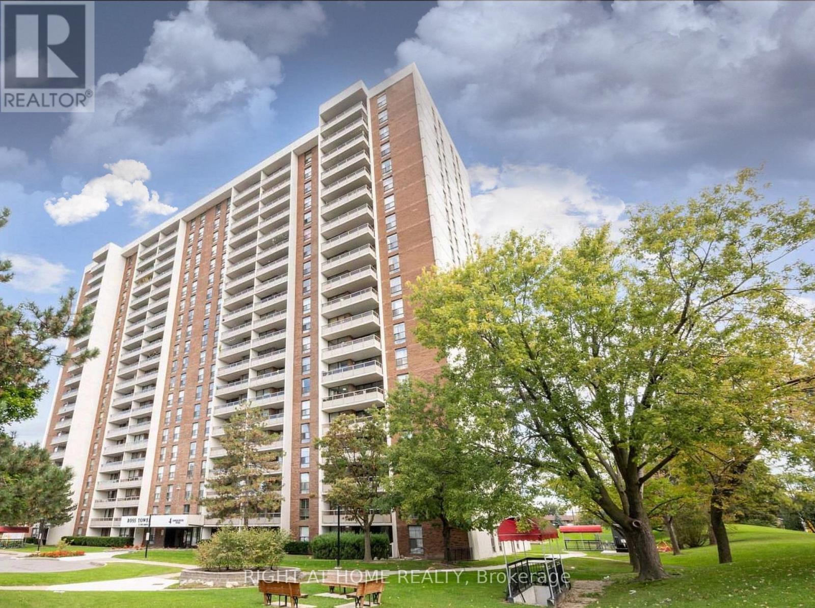 2106 - 4 Kings Cross Road, Brampton, Ontario  L6T 3X8 - Photo 4 - W13580774