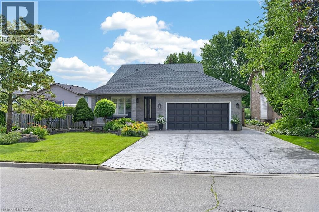 51 Cabriolet Crescent, Ancaster, Ontario  L9K 1K5 - Photo 3 - 40846305