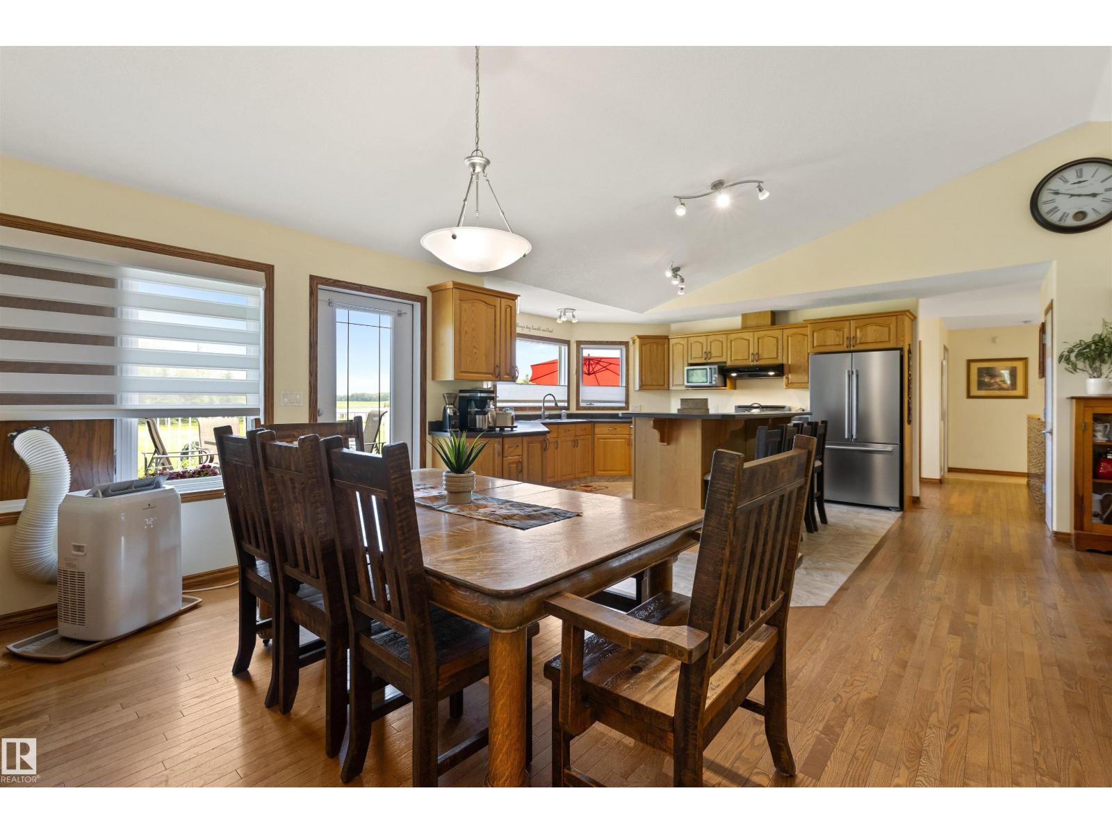 55326 Rge Road 260, Rural Sturgeon County, Alberta  T8R 0T5 - Photo 12 - E4499665