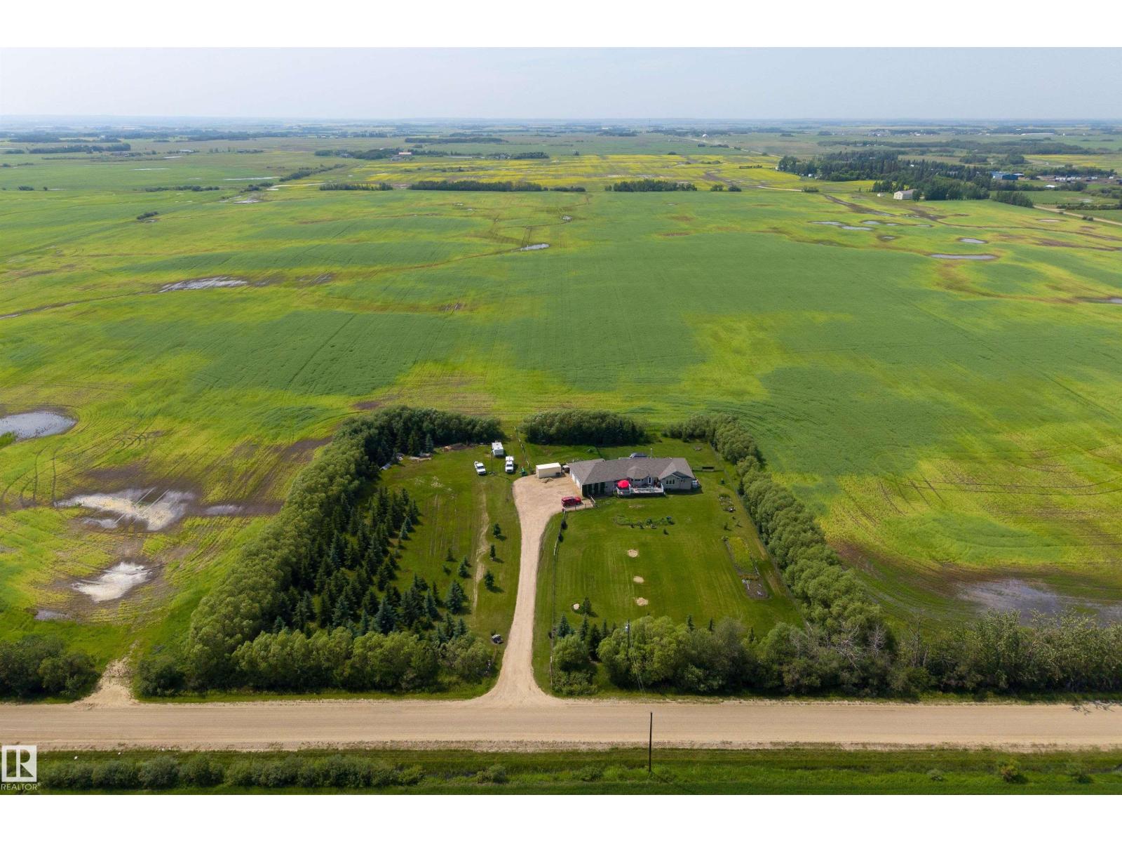55326 Rge Road 260, Rural Sturgeon County, Alberta  T8R 0T5 - Photo 49 - E4499665