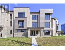 130 BLICK CRESCENT, Aurora, Ontario
