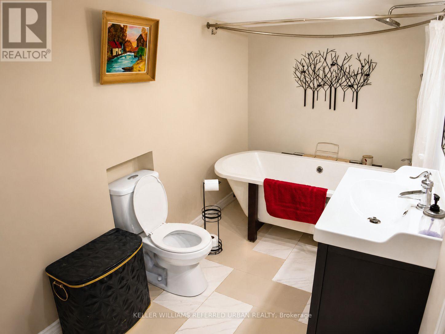 98 Foxwell Street, Toronto, Ontario  M6N 1Z5 - Photo 17 - W13580836