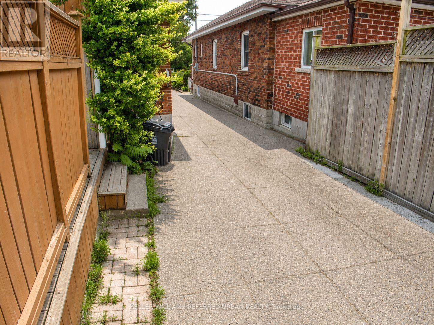 98 Foxwell Street, Toronto, Ontario  M6N 1Z5 - Photo 20 - W13580836