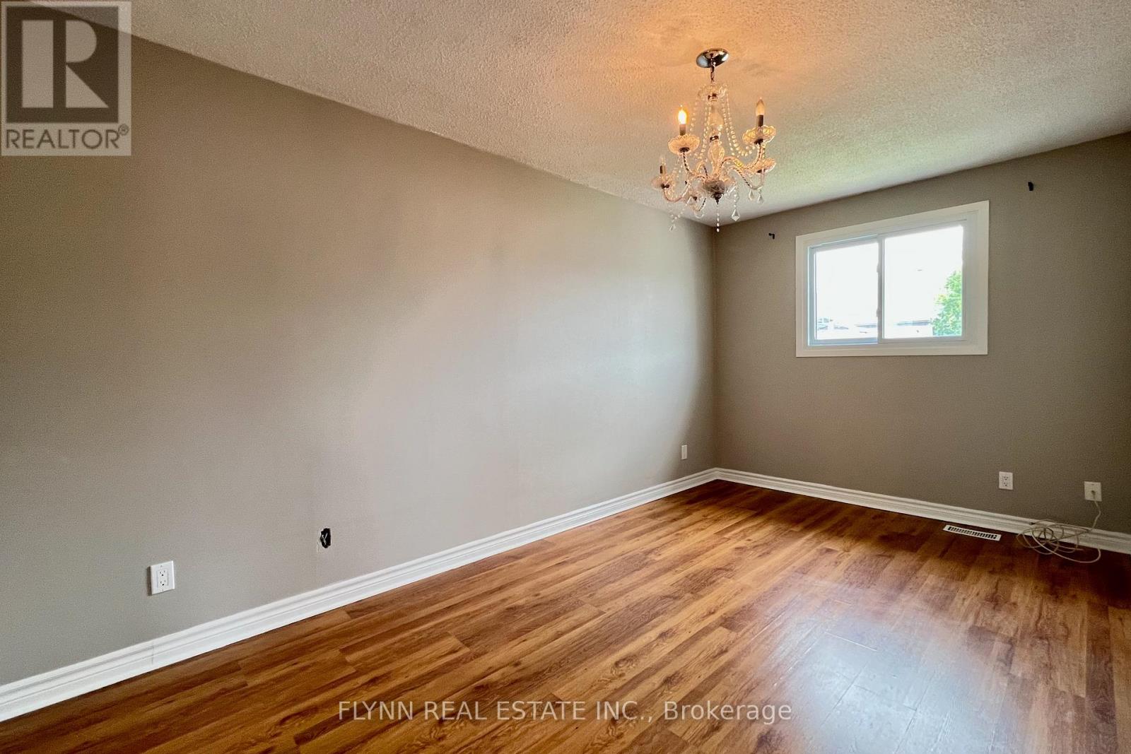 164 Windsor Street, Welland, Ontario  L3C 6T6 - Photo 8 - X13580882