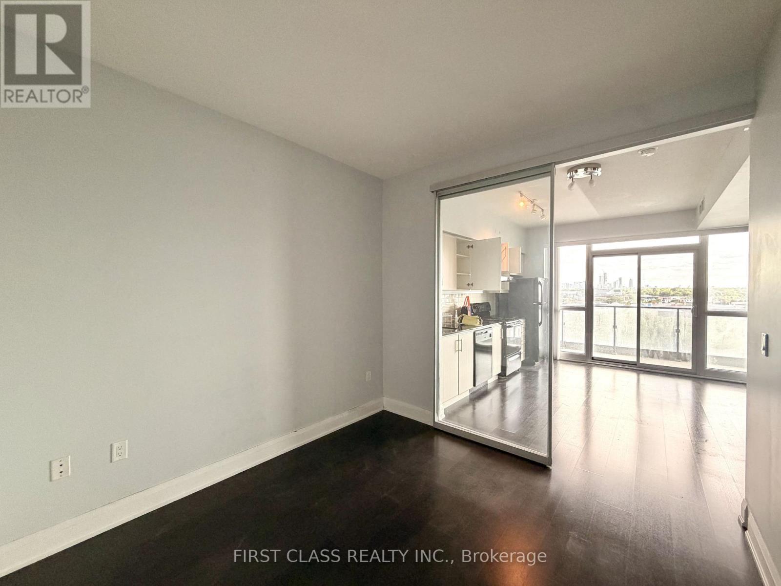 908 - 160 Vanderhoof Avenue, Toronto, Ontario  M4G 0B7 - Photo 5 - C13489262