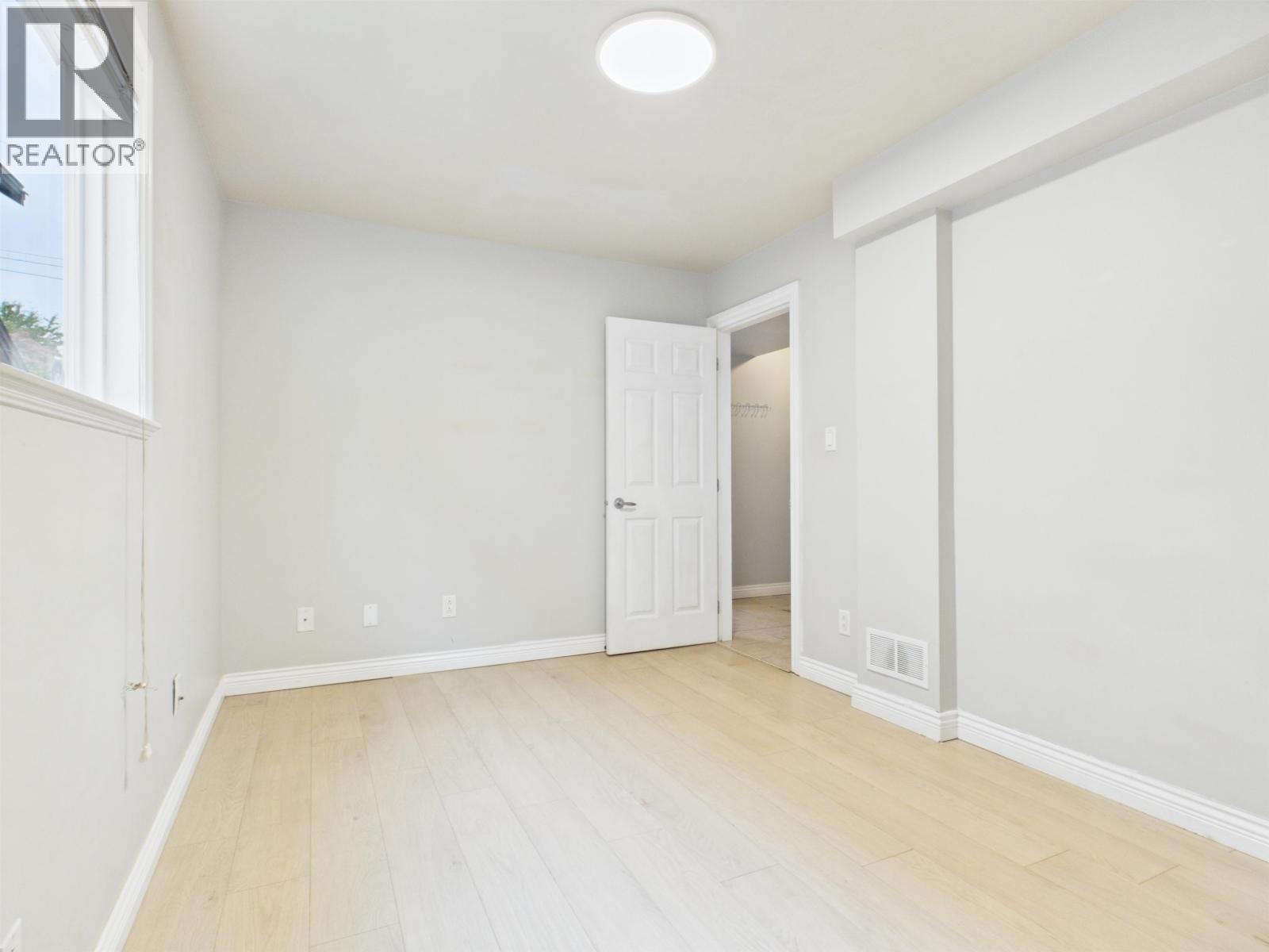 861 GREENE STREET — photo 8