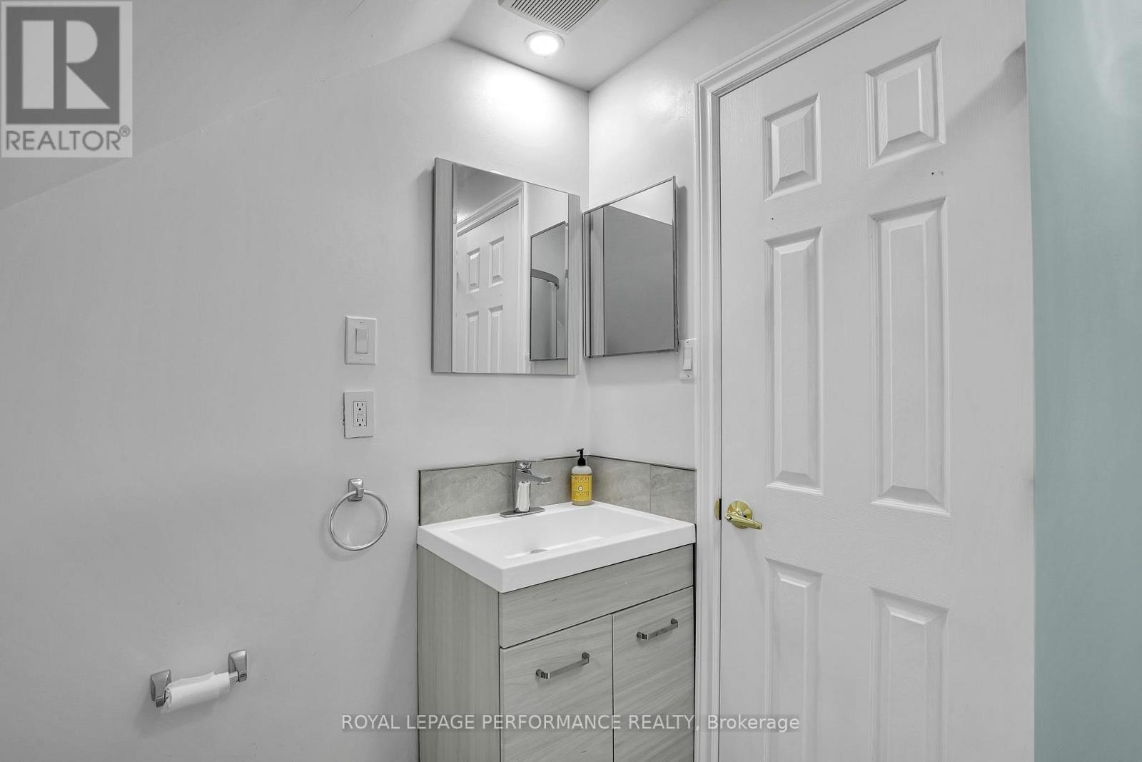 1482 Laperriere Avenue, Ottawa, Ontario  K1Z 7S9 - Photo 13 - X13580922