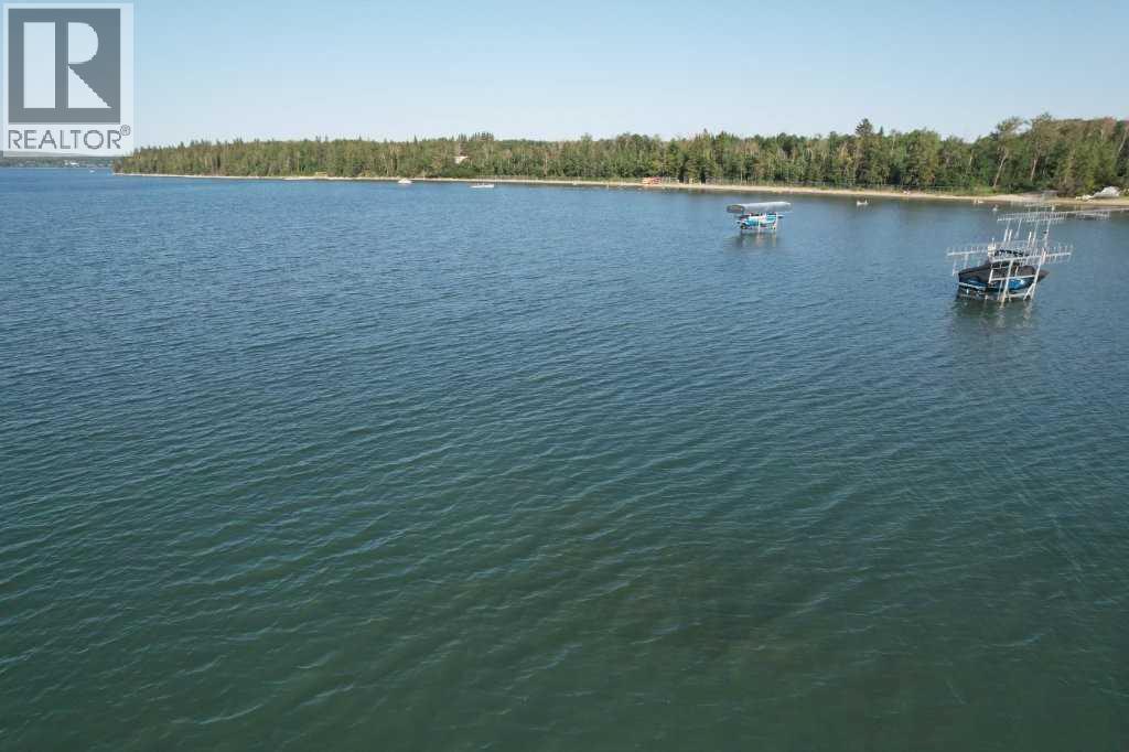 5 Hummingbird Lane, Half Moon Bay, Alberta  T4S 1S1 - Photo 18 - A2273564