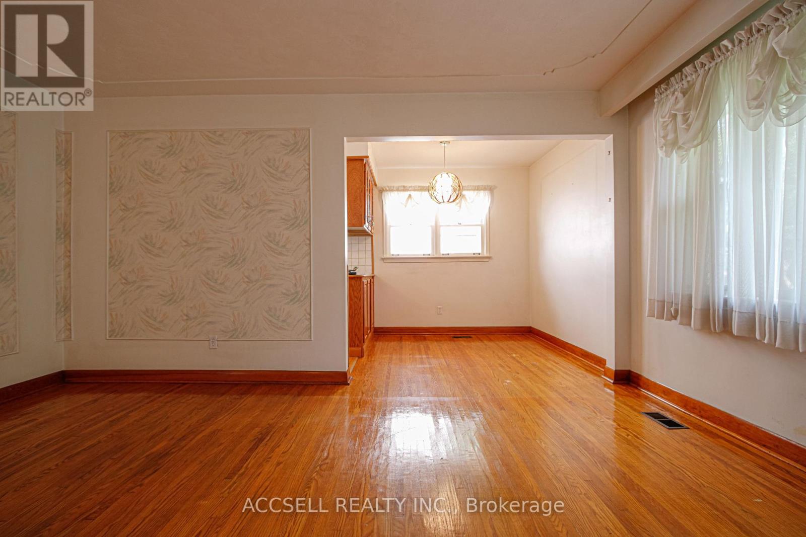 1358 Sedgewick Crescent, Oakville, Ontario L6L 1X8 - Photo 27 - W13580938
