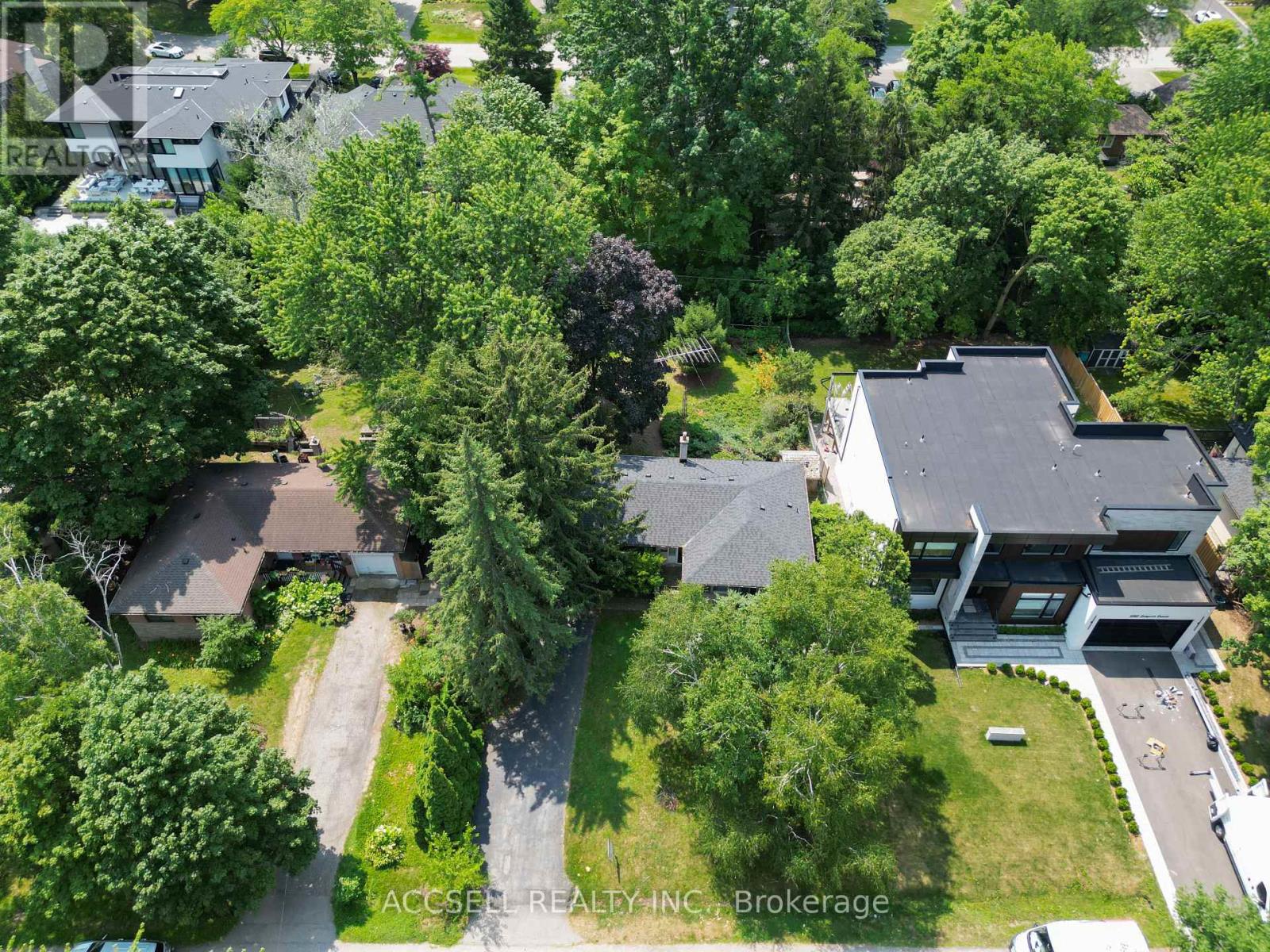 1358 Sedgewick Crescent, Oakville, Ontario L6L 1X8 - Photo 32 - W13580938