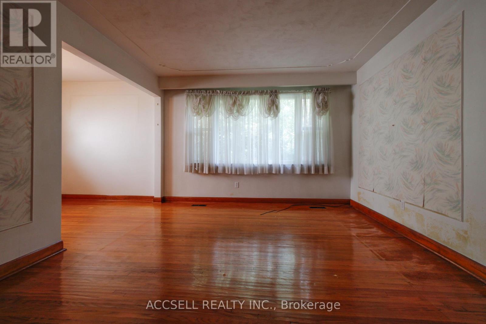 1358 Sedgewick Crescent, Oakville, Ontario L6L 1X8 - Photo 8 - W13580938