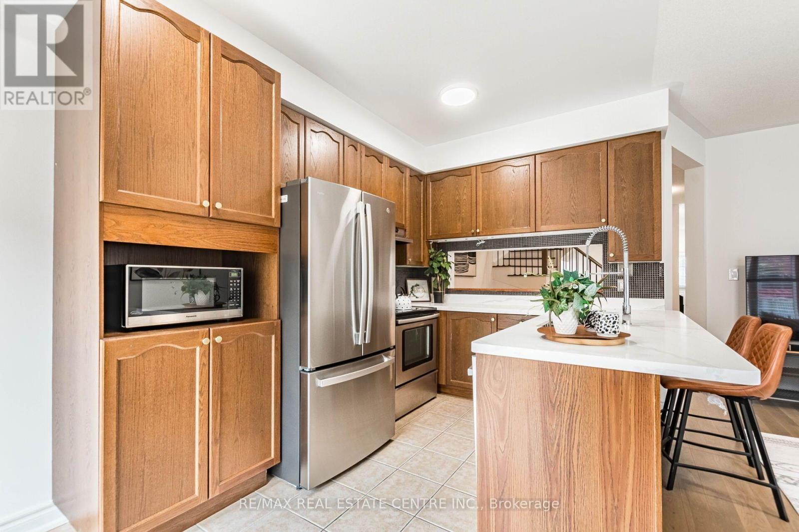 4718 Alana Glen Drive, Mississauga, Ontario  L5V 0C3 - Photo 36 - W13580872