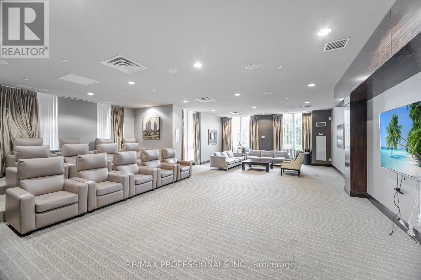 2407 - 3 Michael Power Place, Toronto, Ontario M9A 0A2 - Photo 46 - W13574768