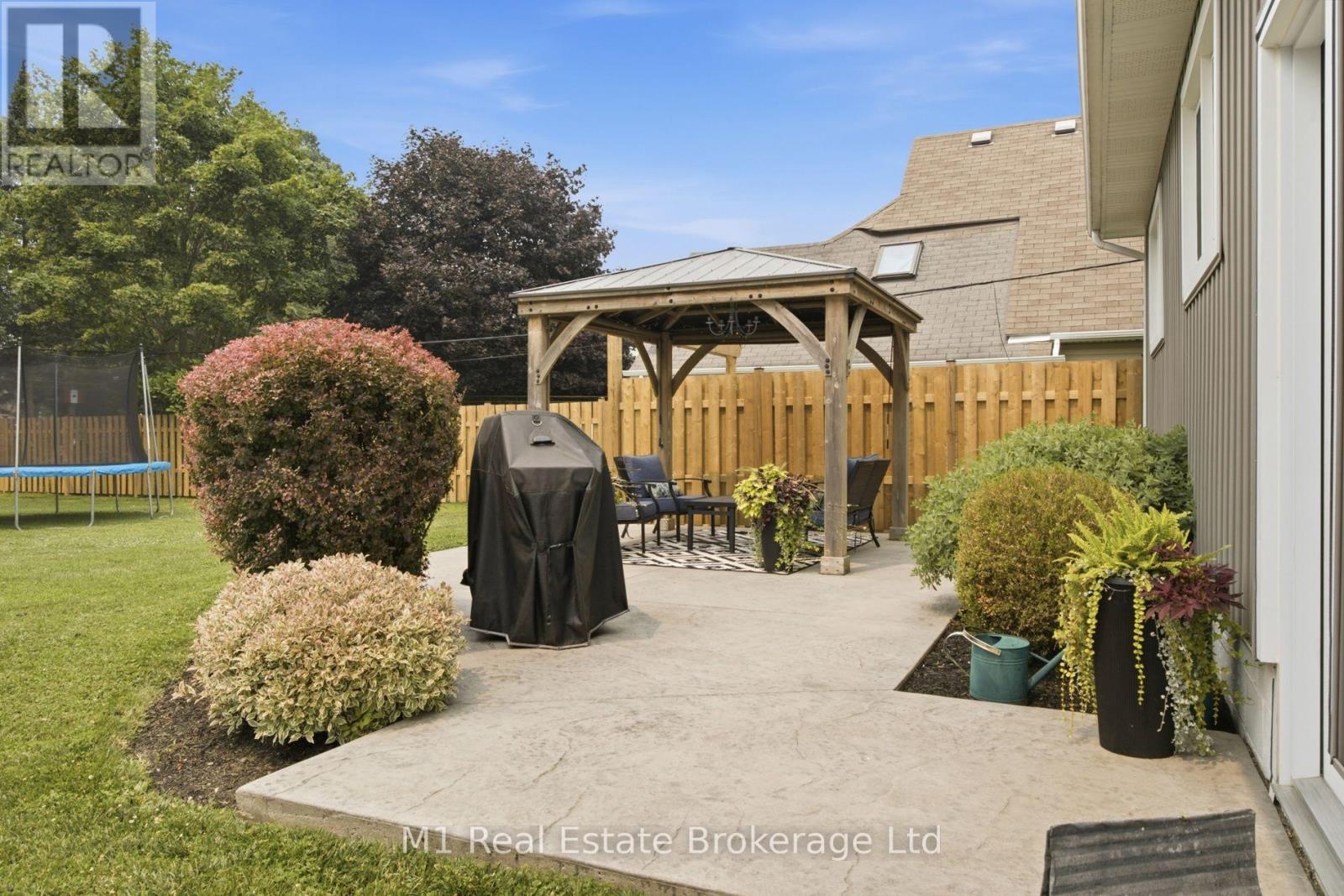 625 Woodside Street, Centre Wellington, Ontario  N1M 2M4 - Photo 24 - X13580990