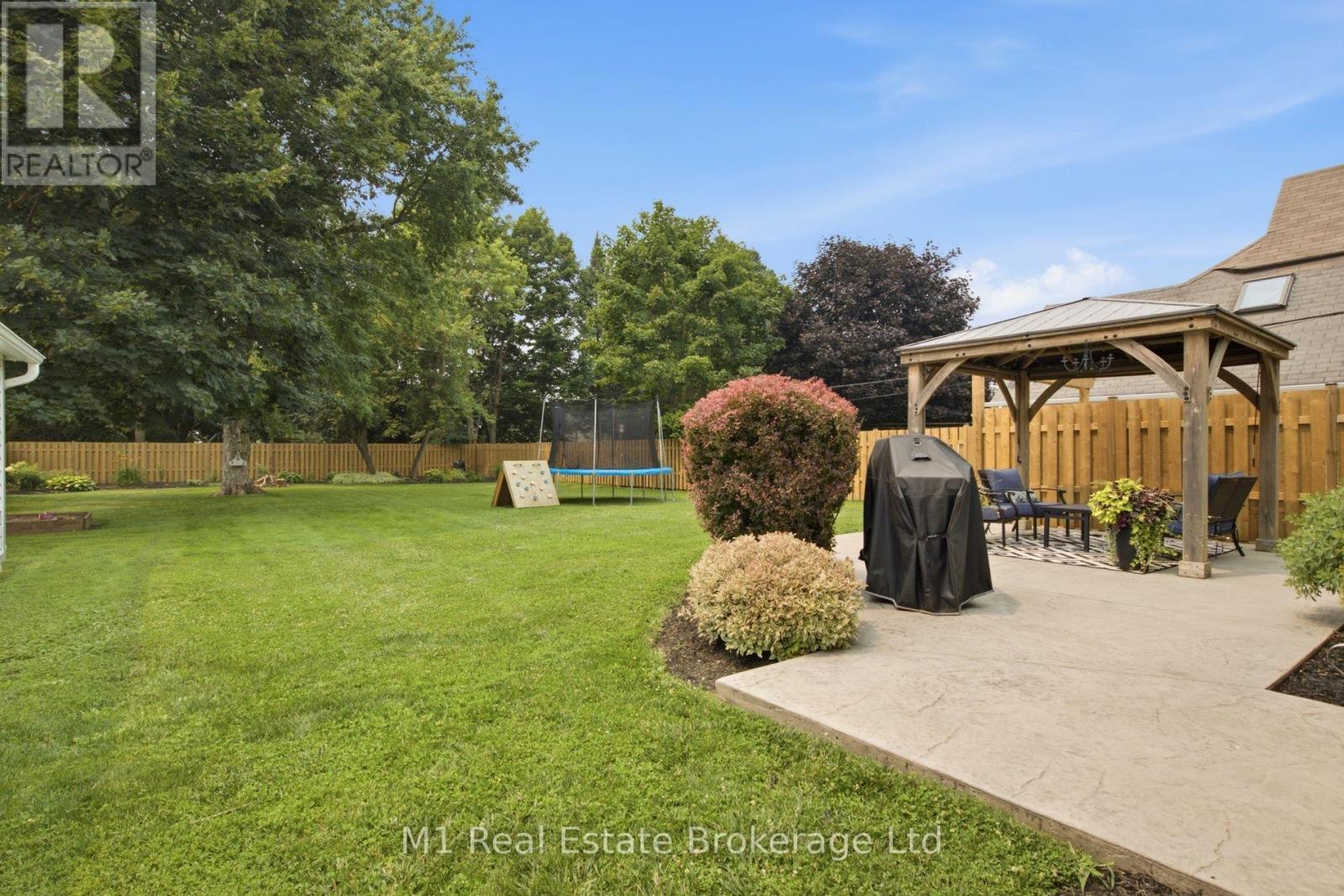 625 Woodside Street, Centre Wellington, Ontario  N1M 2M4 - Photo 25 - X13580990