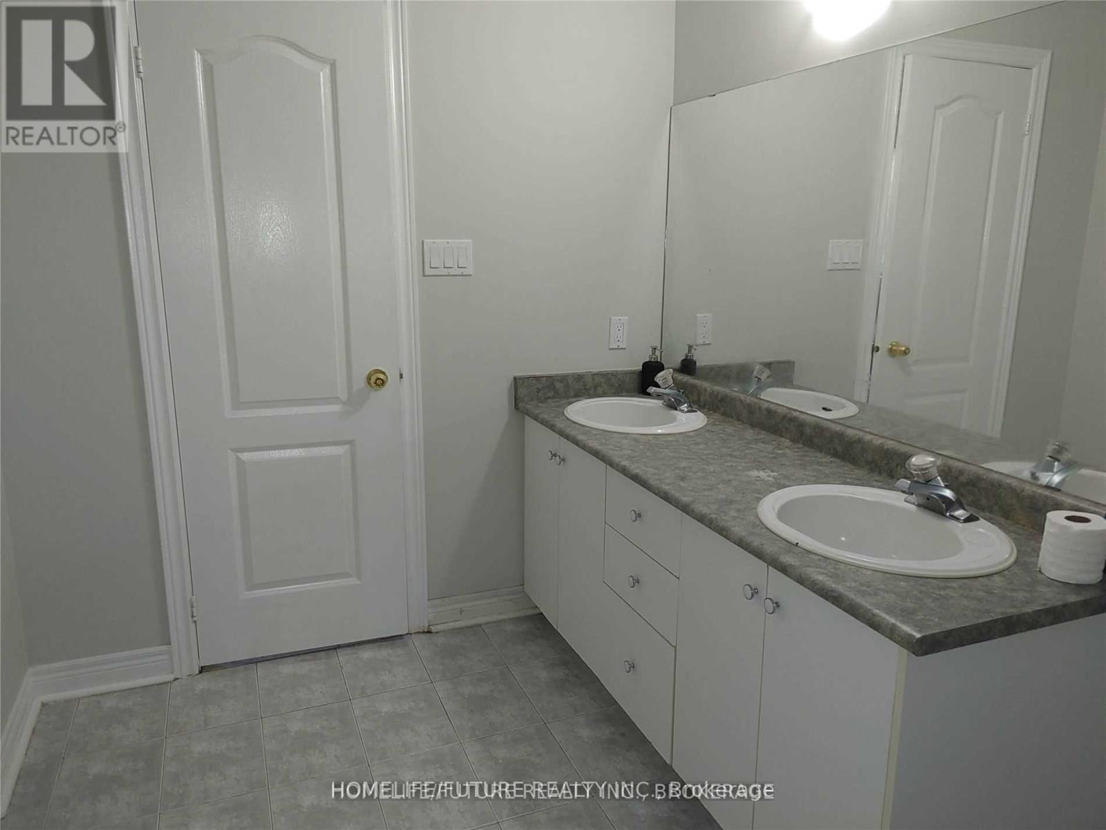 9 Havelock Gate, Markham, Ontario  L3S 3X8 - Photo 15 - N13580944