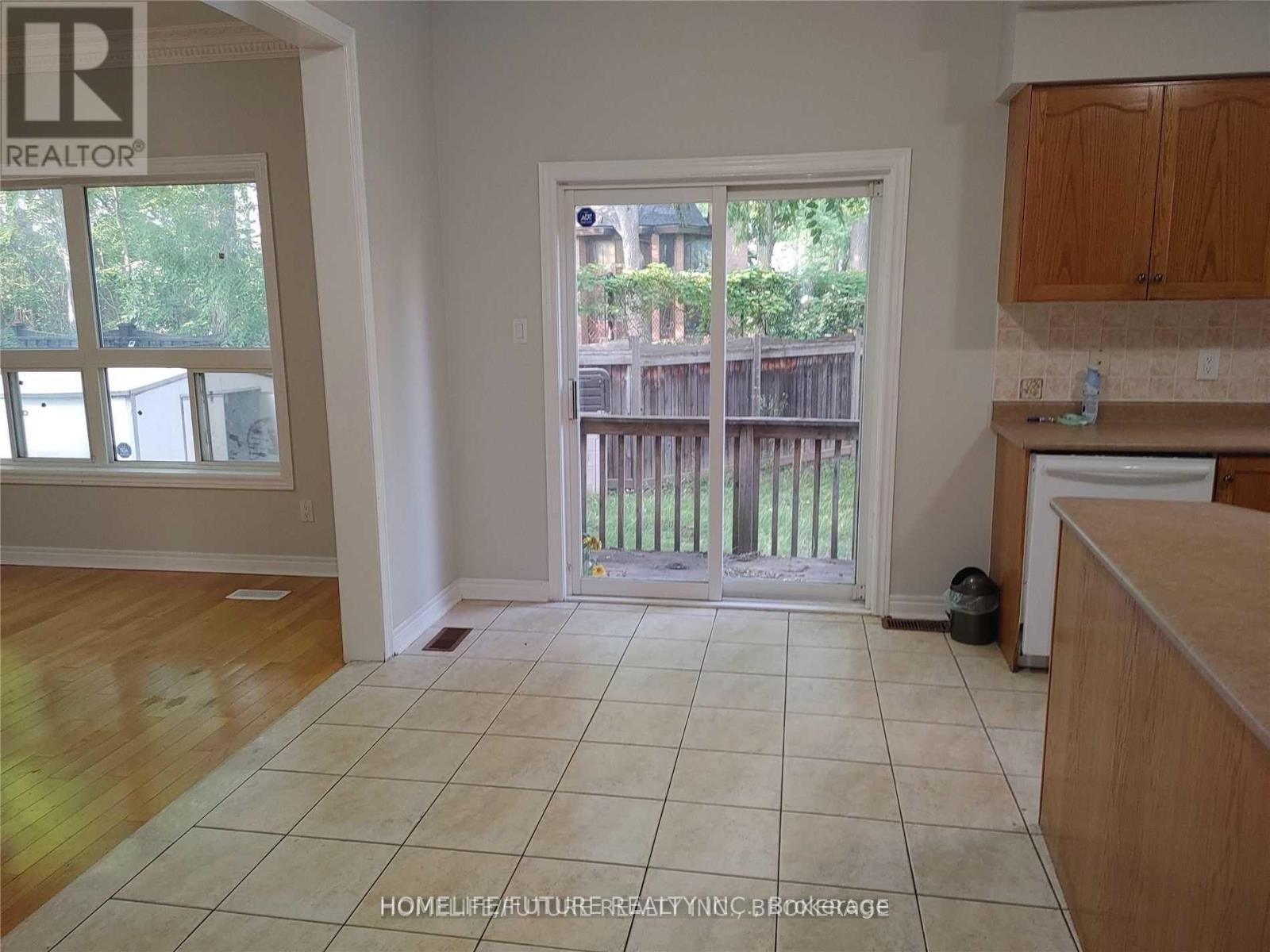 9 Havelock Gate, Markham, Ontario  L3S 3X8 - Photo 7 - N13580944