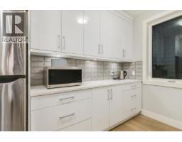 761 Highpointe Lane, Kelowna, British Columbia  V1V 2Y1 - Photo 10 - 10394828