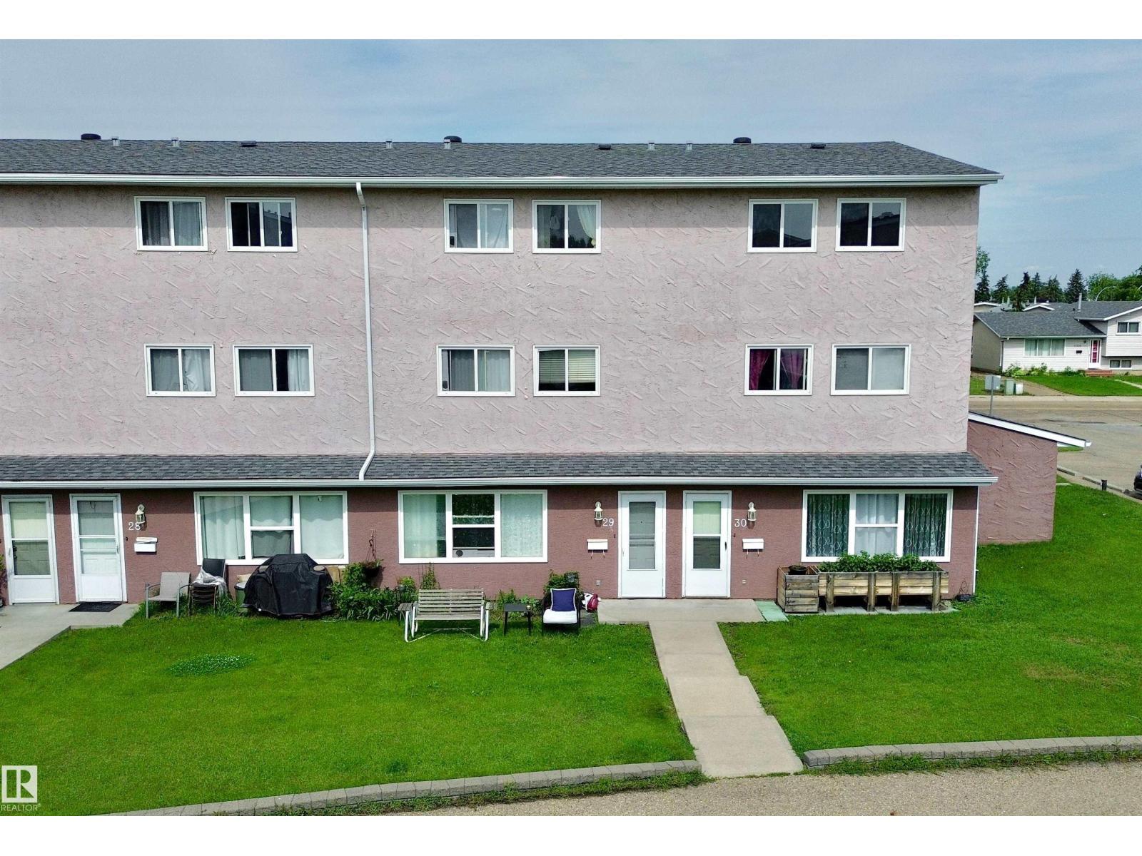 #29 13580 38 ST NW, Edmonton