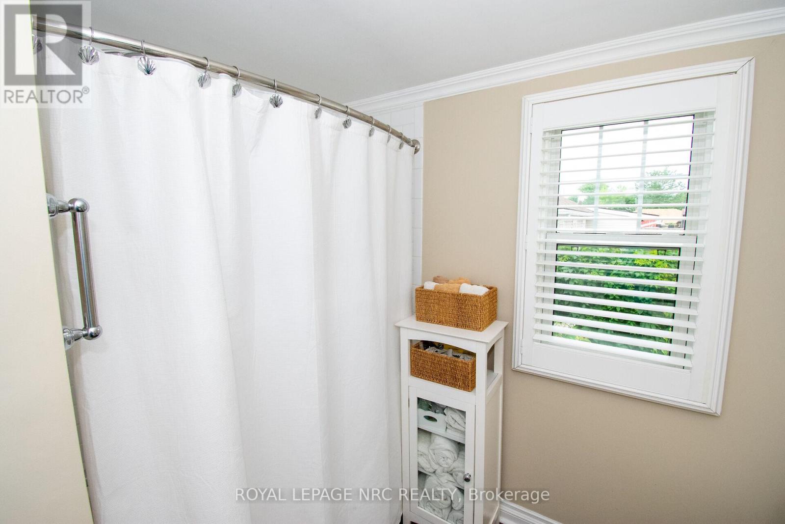 87 Lakeport Road N, St. Catharines, Ontario  L2N 4P9 - Photo 19 - X13581036