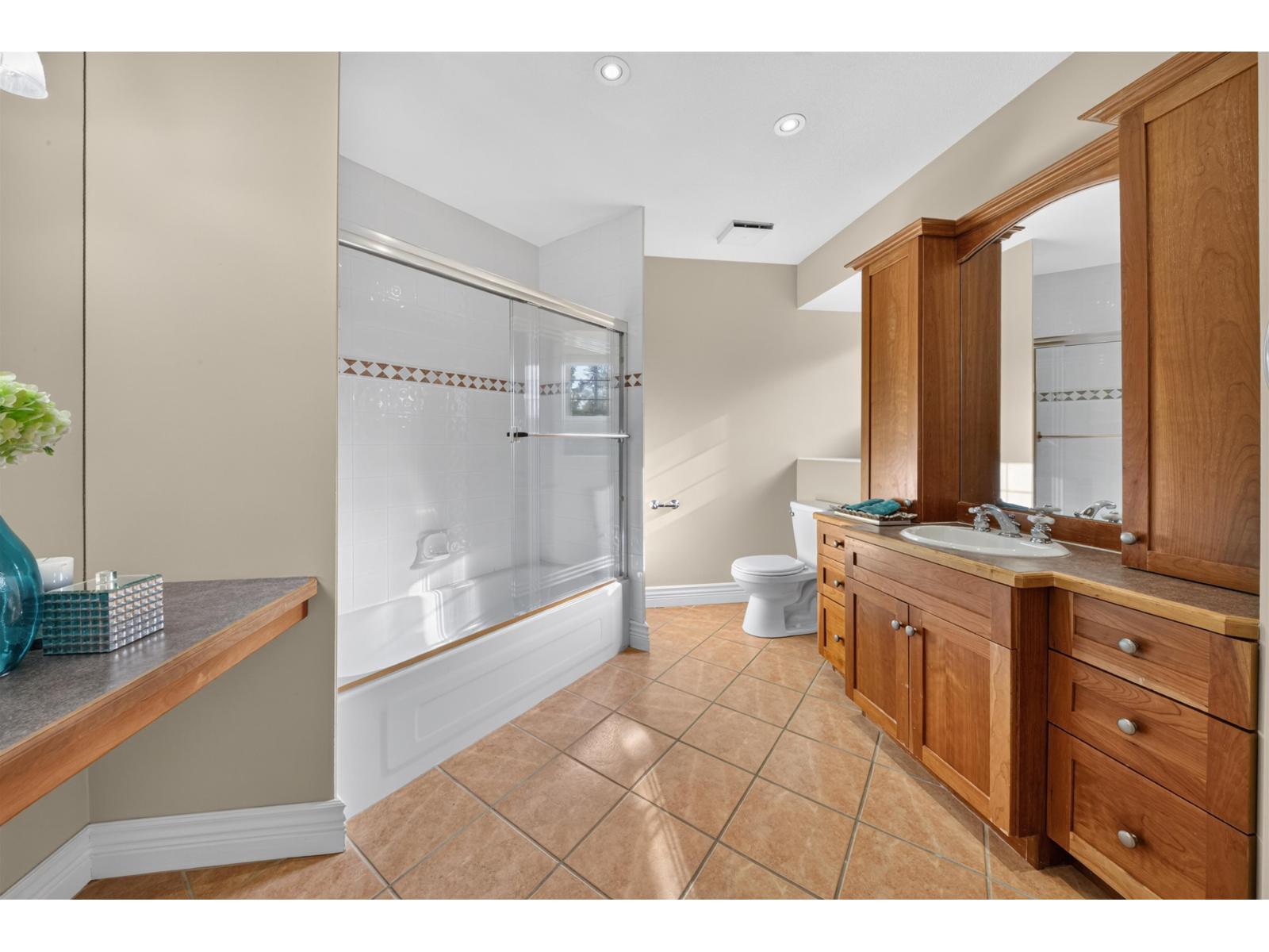 2543 138 Street, Surrey, British Columbia V4P 2M1 - Photo 36 - R3144892