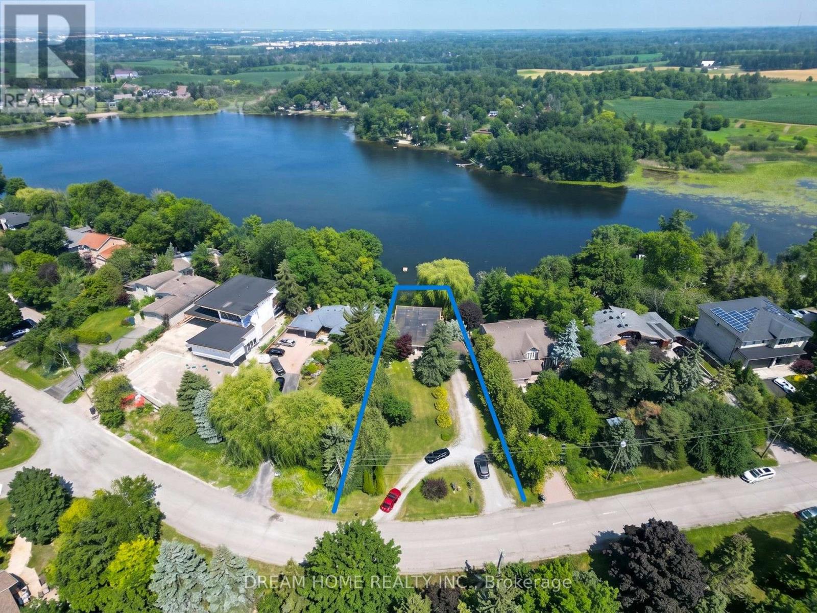 74 LAKEVIEW AVENUE, Whitchurch-Stouffville, Ontario