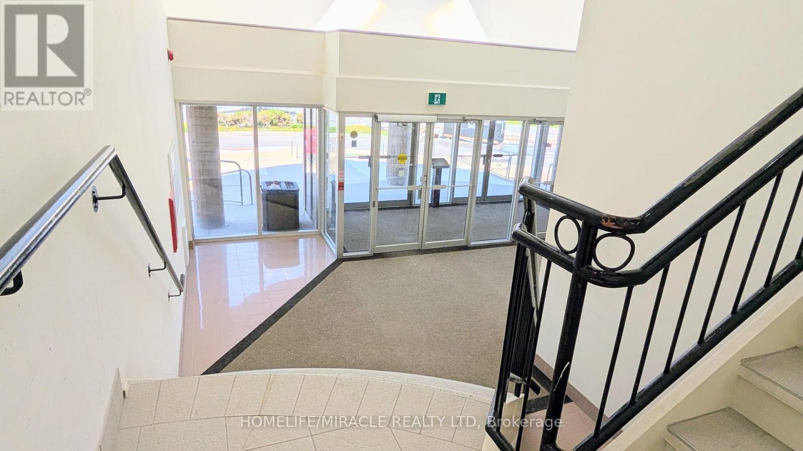 203 - 6660 Kennedy Road, Mississauga, Ontario L5T 2M9 - Photo 9 - W13581018