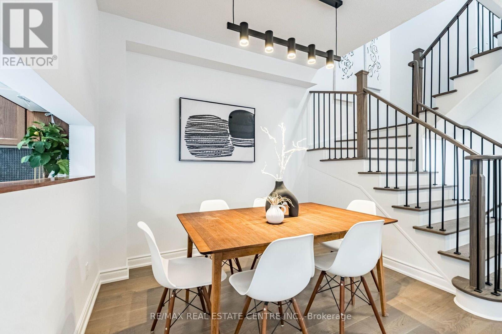 4718 Alana Glen Drive, Mississauga, Ontario L5V 0C3 - Photo 6 - W13580872