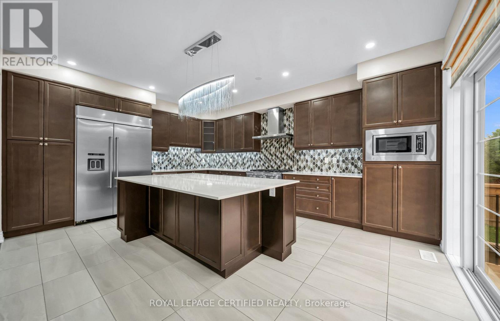 18 Vineyard Drive, Brampton, Ontario  L6Y 2A5 - Photo 18 - W13577776