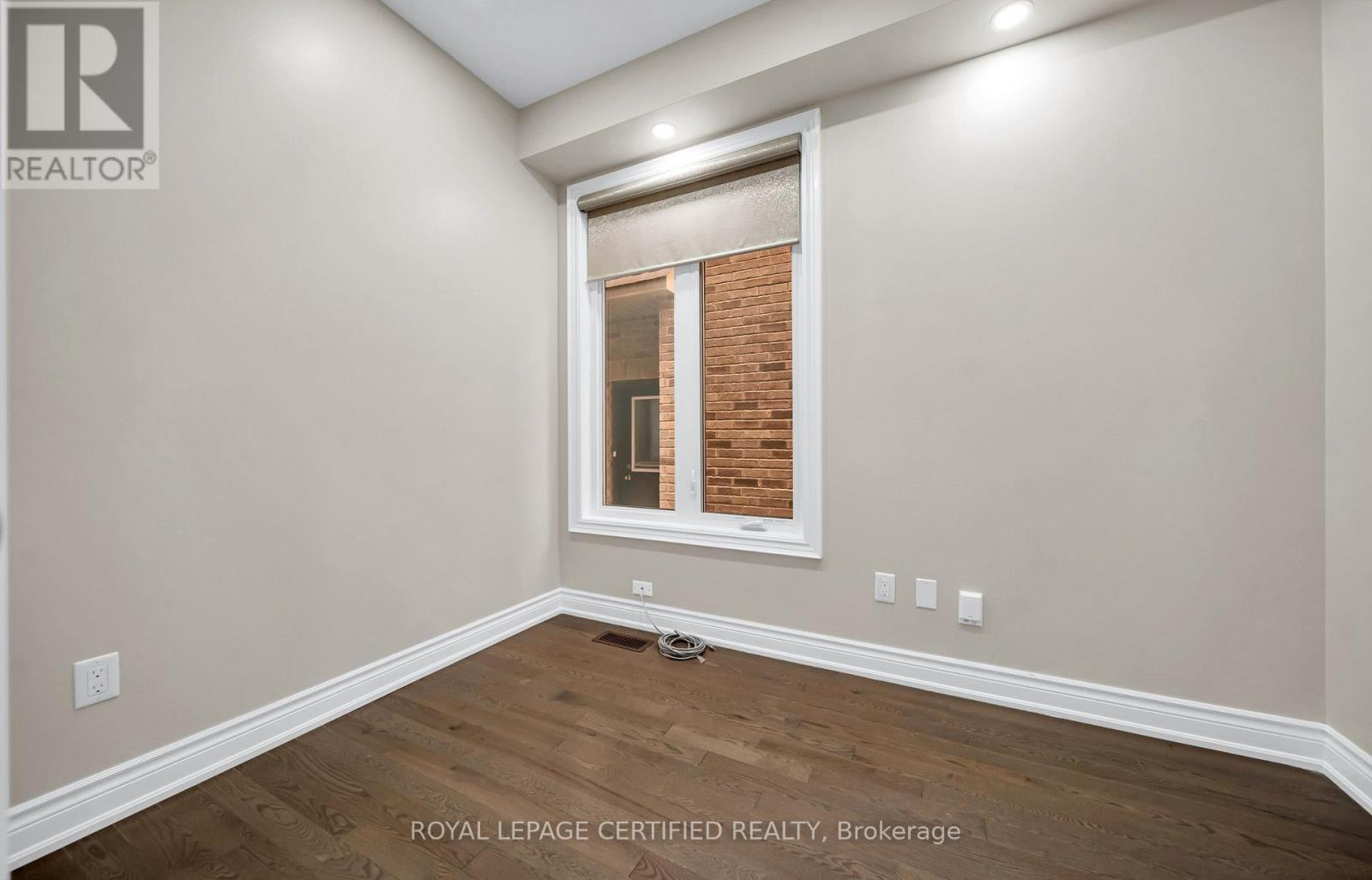 18 Vineyard Drive, Brampton, Ontario  L6Y 2A5 - Photo 8 - W13577776