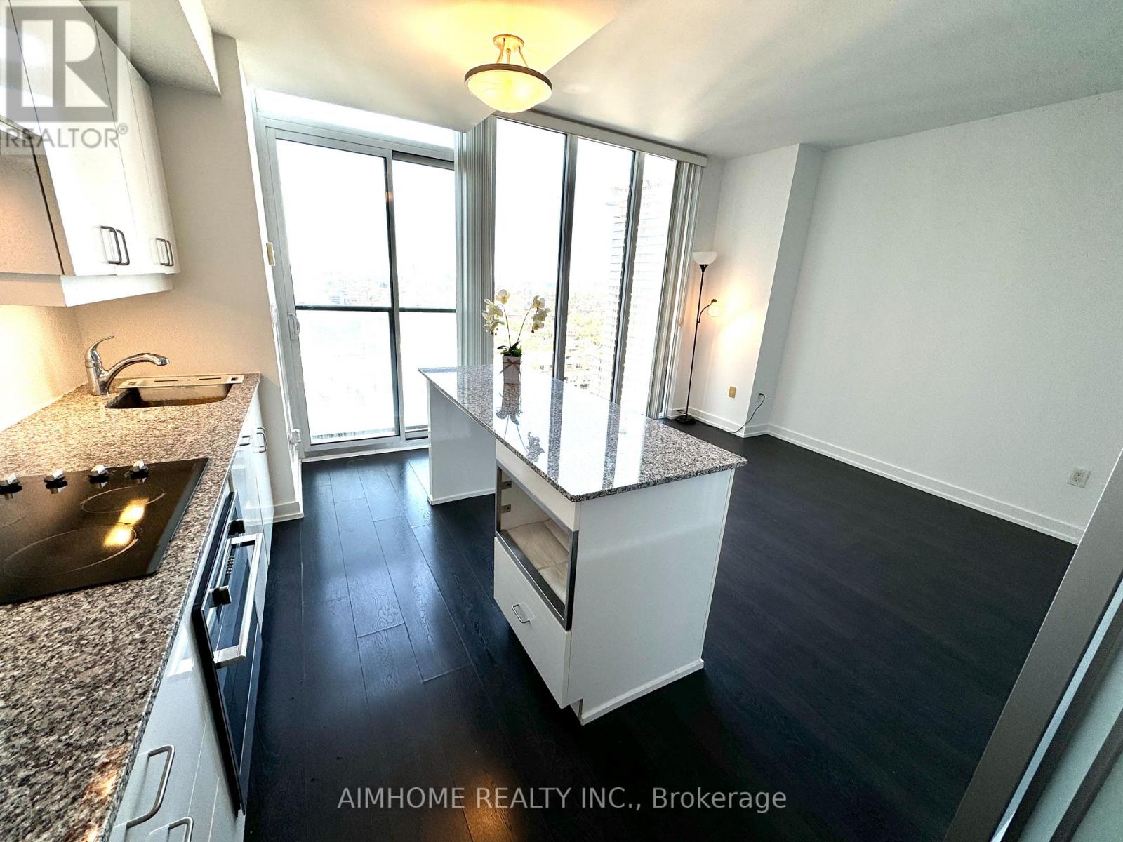 2301 - 426 University Avenue, Toronto, Ontario M5G 1S9 - Photo 13 - C13558772