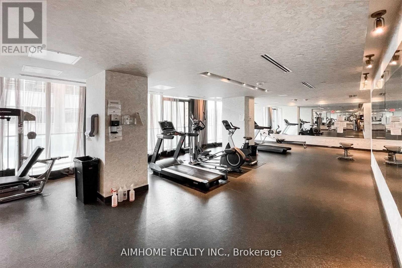 2301 - 426 University Avenue, Toronto, Ontario M5G 1S9 - Photo 24 - C13558772