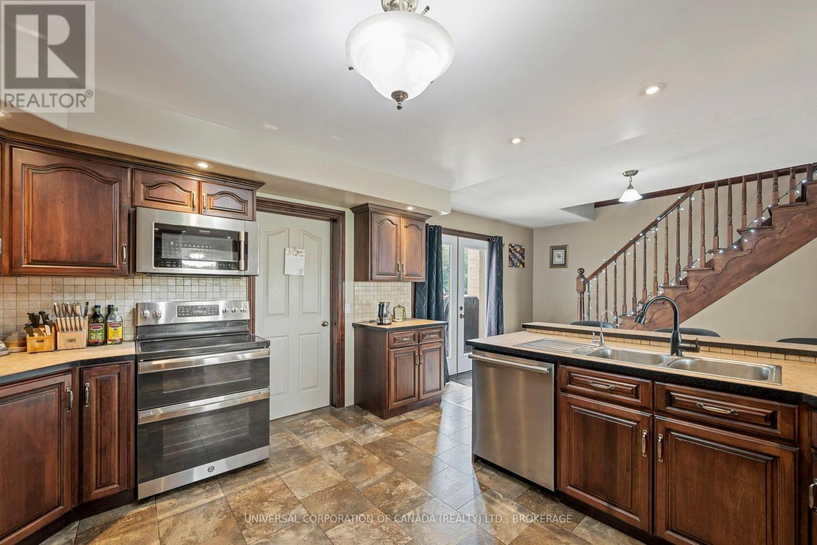 6242 Springfield Road, Malahide, Ontario  N5H 2R5 - Photo 7 - X13581136