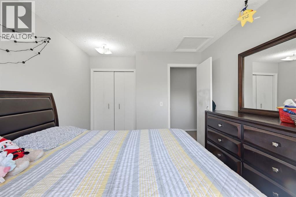 4 Fallswater Road NE, Calgary, Alberta  T3J 1B1 - Photo 23 - A2329294
