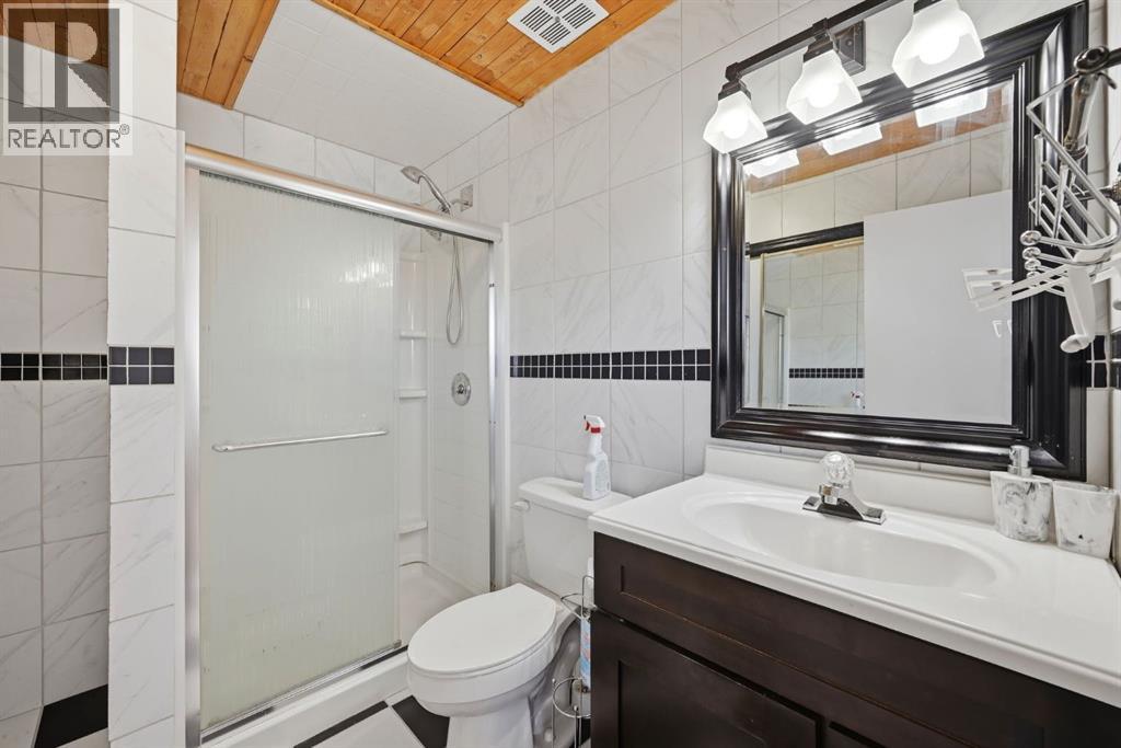 4 Fallswater Road NE, Calgary, Alberta  T3J 1B1 - Photo 20 - A2329294