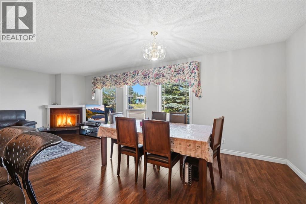 4 Fallswater Road NE, Calgary, Alberta  T3J 1B1 - Photo 13 - A2329294