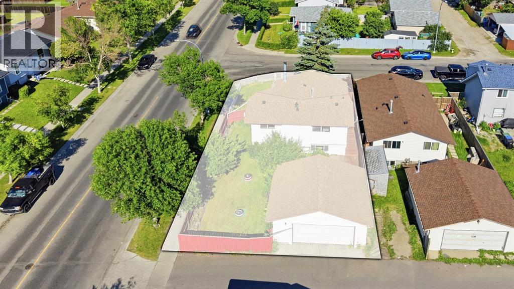 4 Fallswater Road NE, Calgary, Alberta  T3J 1B1 - Photo 38 - A2329294