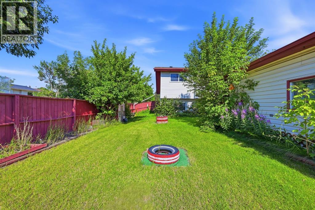 4 Fallswater Road NE, Calgary, Alberta  T3J 1B1 - Photo 35 - A2329294