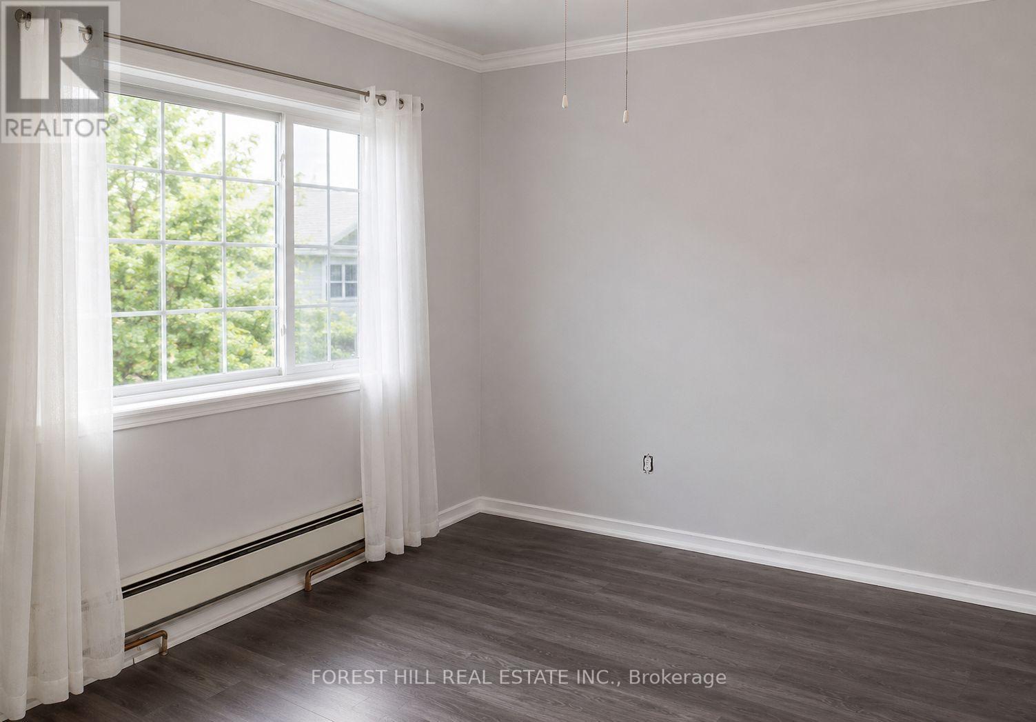 MAIN - 70 TUNIS STREET, St. Catharines (Western Hill)